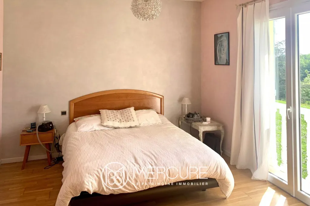 Magamistoad - Family House with Pool in Albi