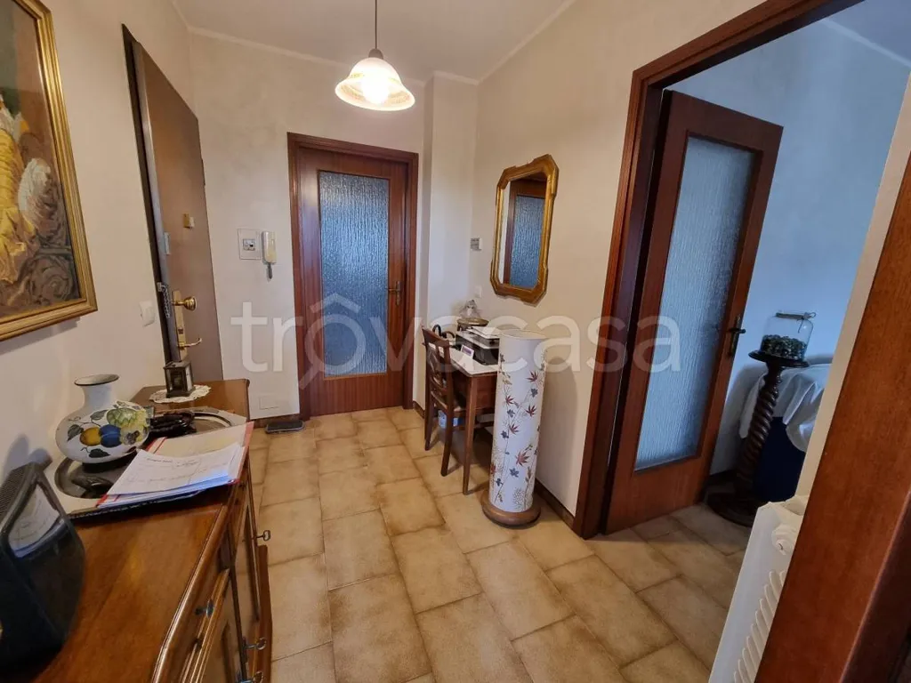 Hallway - Penthouse Apartment with Balcony in Grugliasco