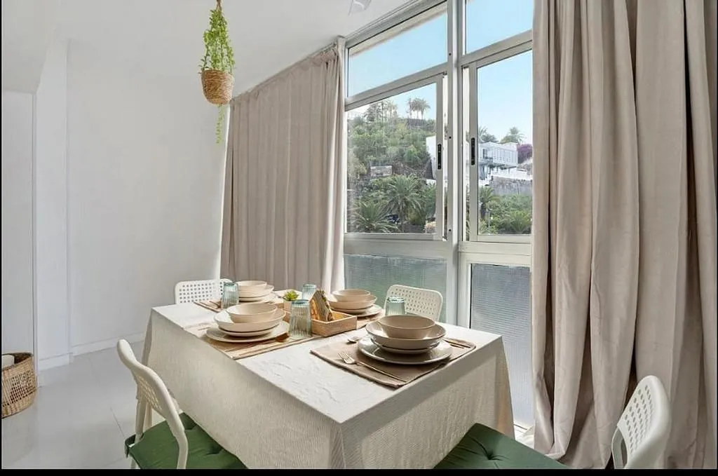 Salle à manger - Studio with Pool in San Antonio - Las Arenas