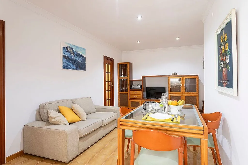Séjour - 3-Bedroom Apartment with Views in Barcelona