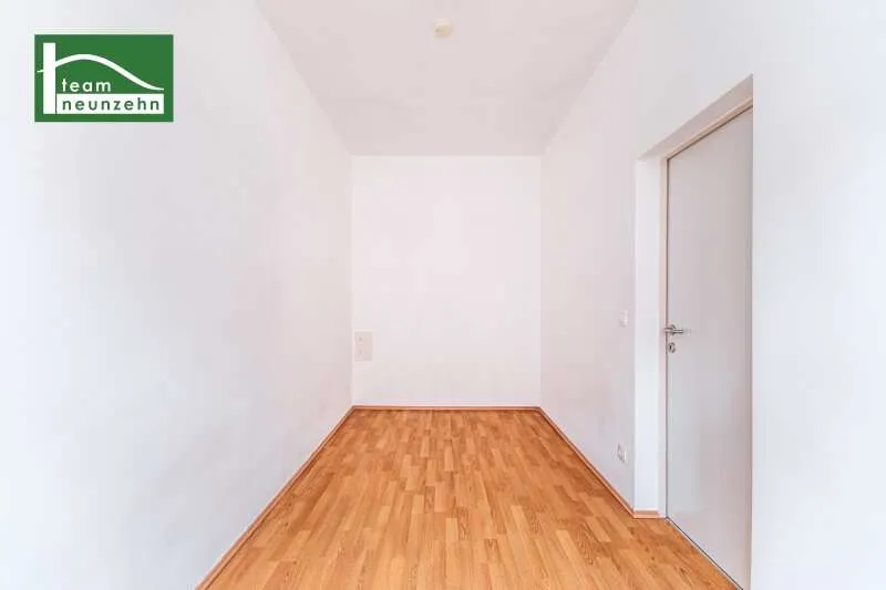 Stanze - Altbau Apartment with Lift in Hernalser District