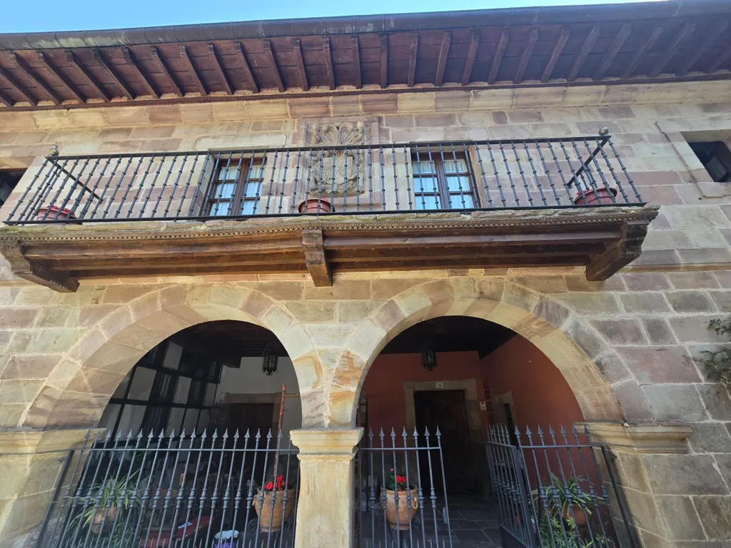 12-room house in Valdáliga