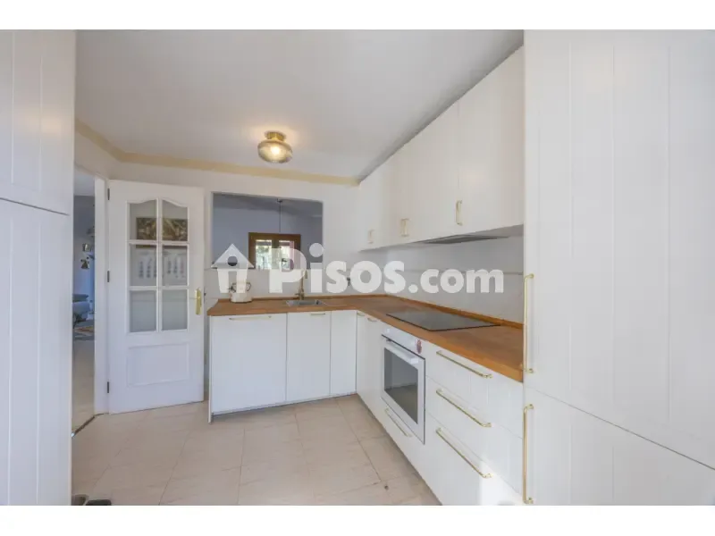 Küche - Penthouse with Sea Access in La Alcaidesa