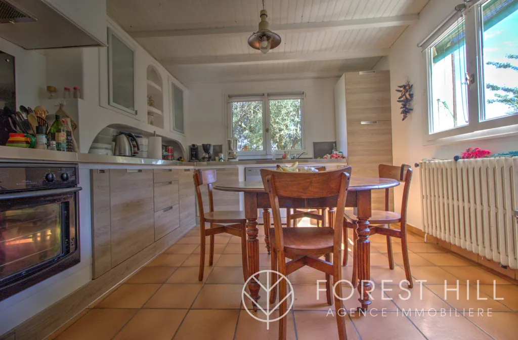 Cuisine - Maison 4 Faces avec Jardin à Céret