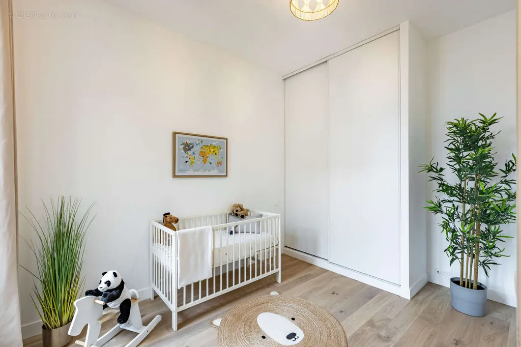 Magamistoad - Duplex Apartment with Balcony in Paris-11e