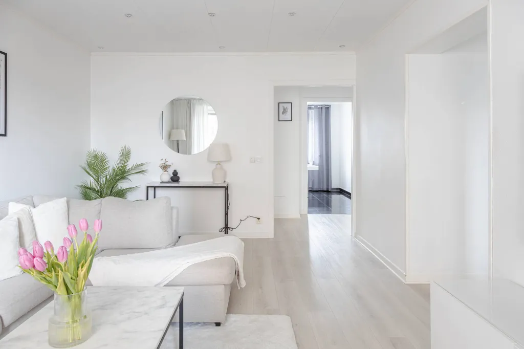 Elutuba - Modern Flat with Balcony in Eskilstuna