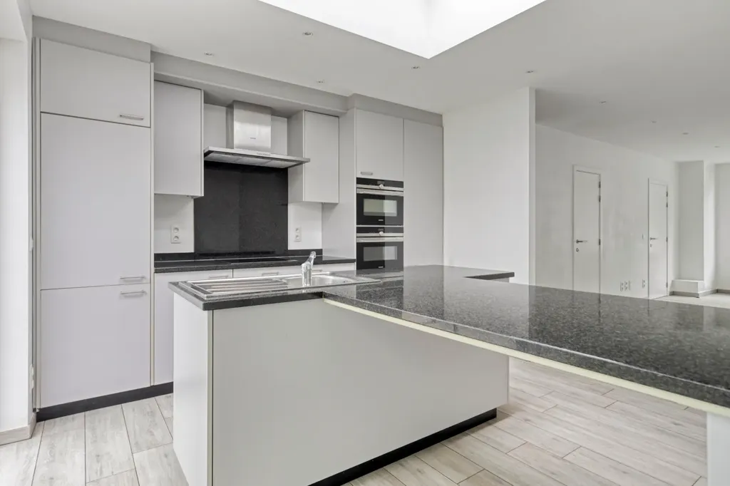Köök - Renovated Semi-detached House in Sas van Gent