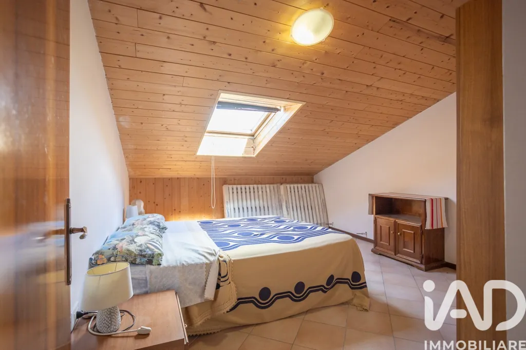 Chambres - Terraced House with Panoramic Terrace in Colmurano