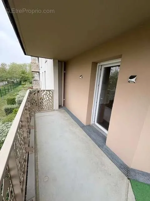 Balcone - T3 Apartment with Balcony in Bruges