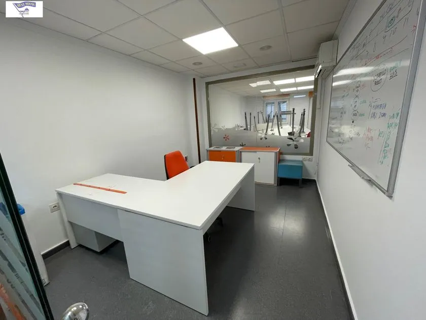 Bureau - Office Space with Lift in Central Albacete