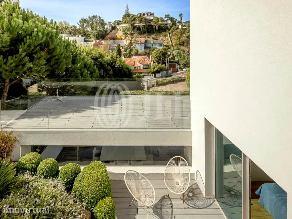 Piscine - Contemporary Villa with Pool in Estoril, Cascais