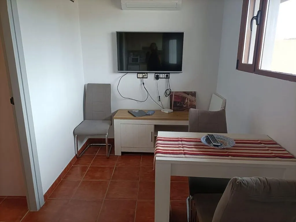 Söögituba - 17-Room Chalet with Pool in Formentera