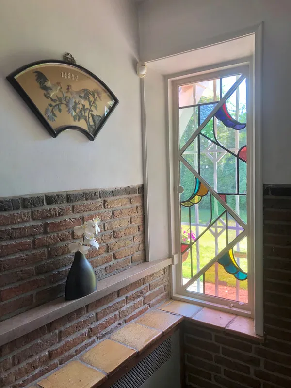 Esik - Charming Villa with Parkland Views in Maasland