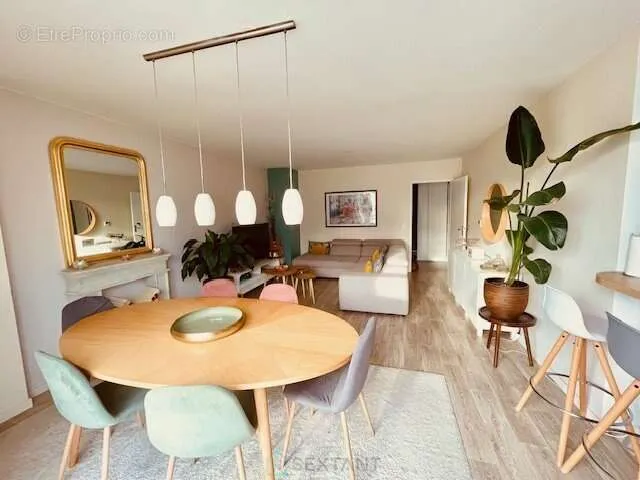 Söögituba - Modern Duplex with Terrace in Éragny