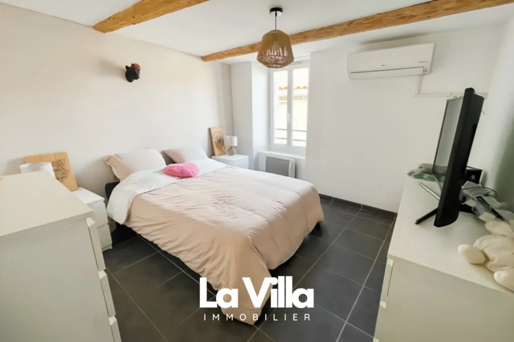 Chambres - Maison de Village avec Garage à Roquemaure