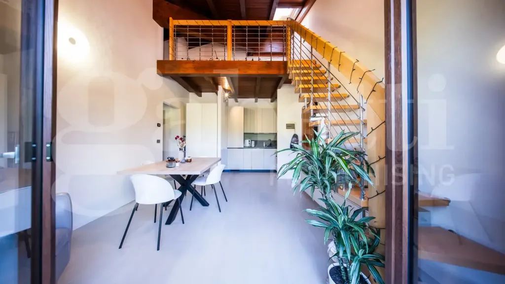 Salle à manger - Apartment with Balcony in Monte San Pietro
