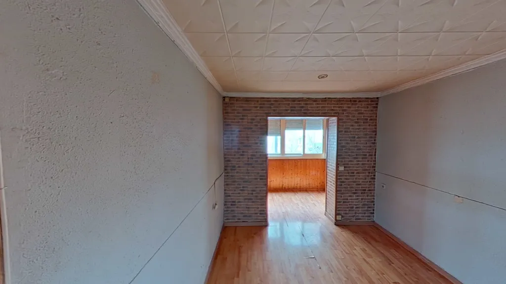 Toad - Apartment with Garden Access in Ripollet, Barcelona