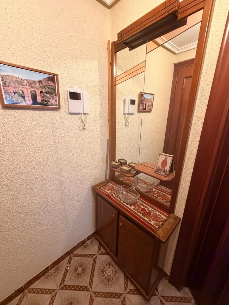 Entrée - Bright Apartment with Balcony in Benicalap, Valencia