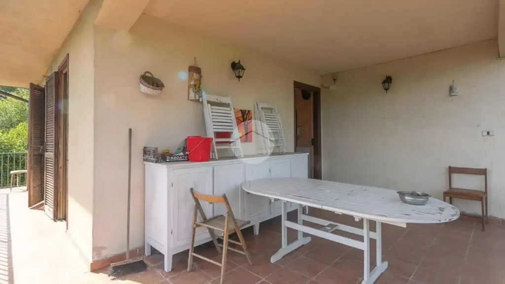 Terrasse - Villa with Private Garden in Montafia