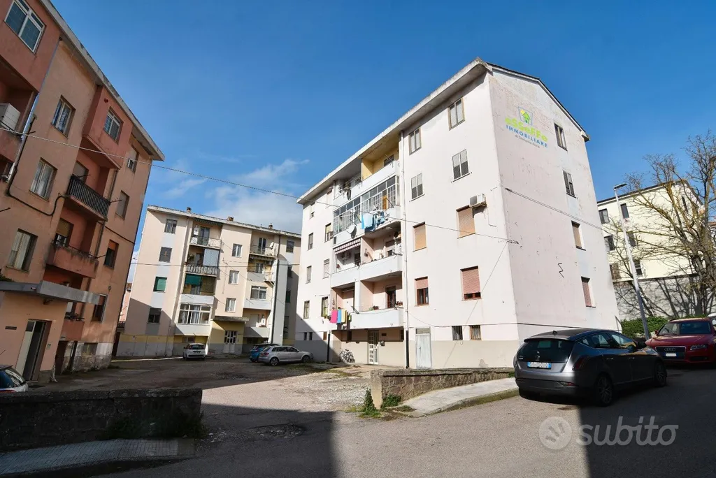 Extérieur - Spacious Penthouse with Mountain View in Macomer