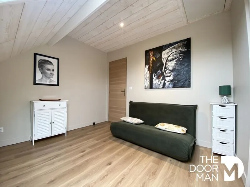 Chambres - Maison Rénovée avec Terrasse au Croisic