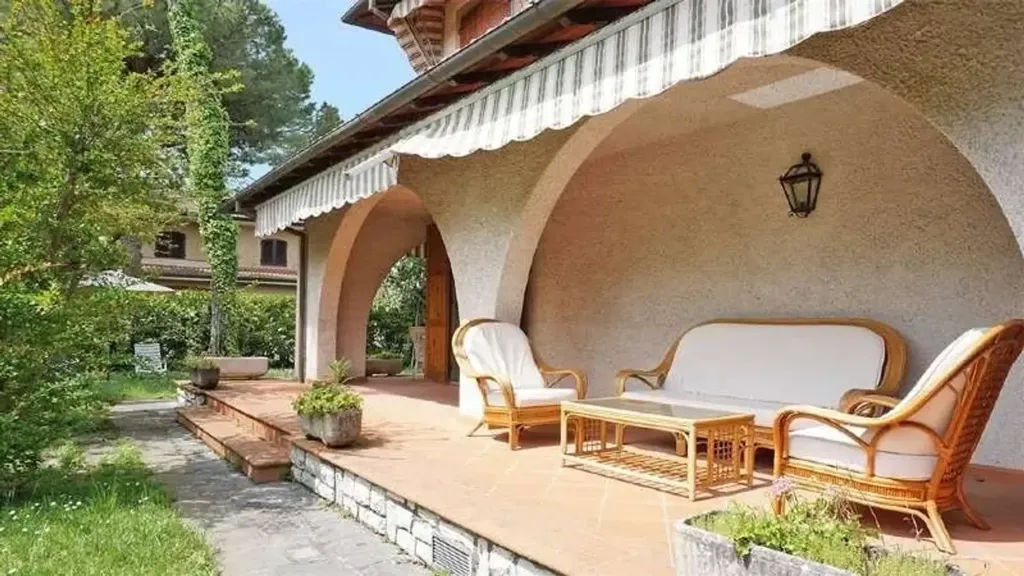 Terrasse - Bifamiliar Villa with Garden in Forte Dei Marmi