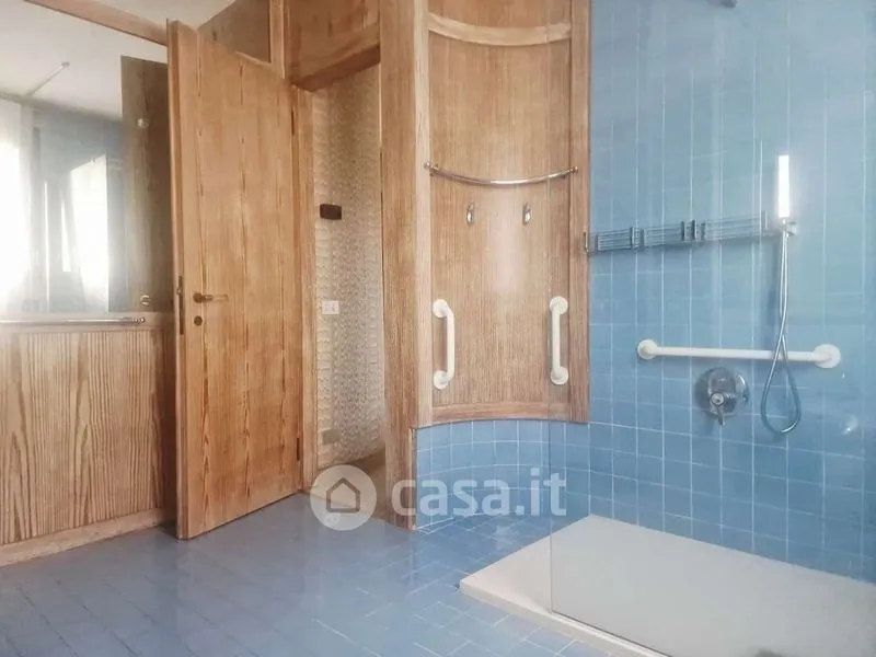 Vannitoad - Spacious Apartment with Private Lift in Vigevano