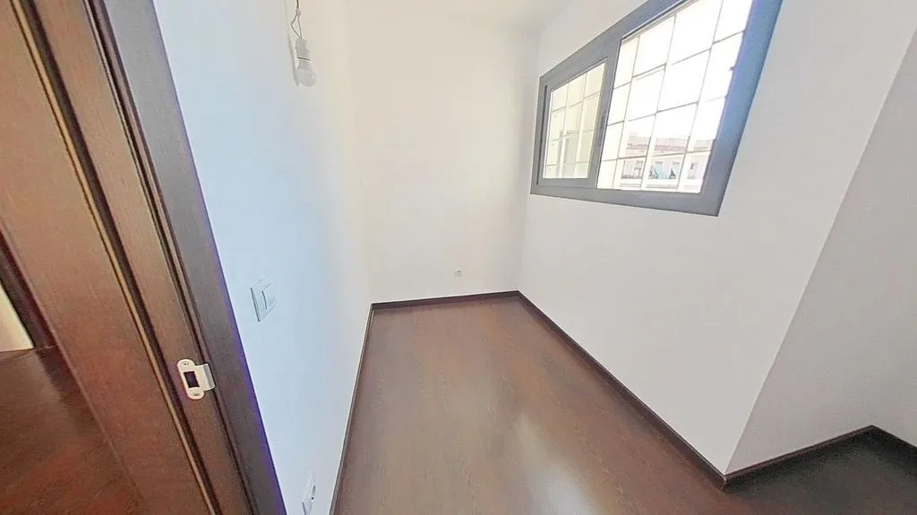 Toad - Apartment with Air Conditioning in Sants