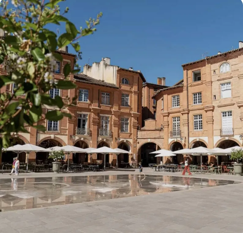 2-toaline korter asukohas Montauban