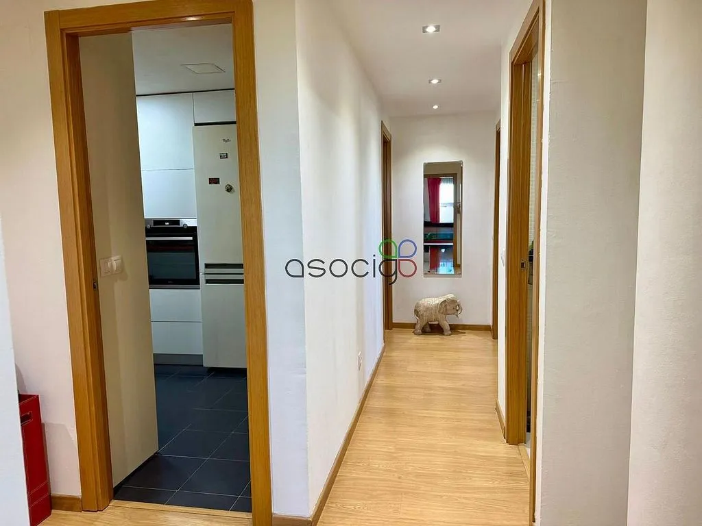 Hallway - Apartment with Garage in Las Cañas