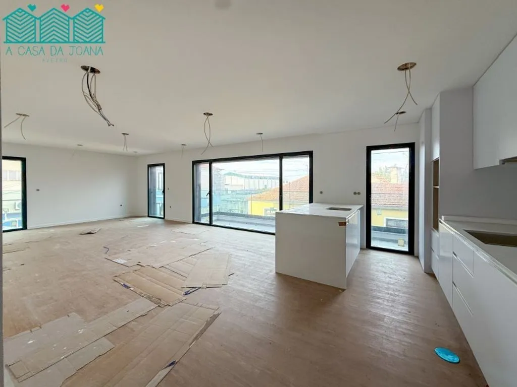 Séjour - Luxury Flat with Balcony in Aveiro