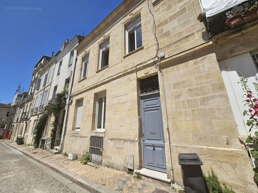 Välivaade - Duplex Apartment with Central Location in Bordeaux