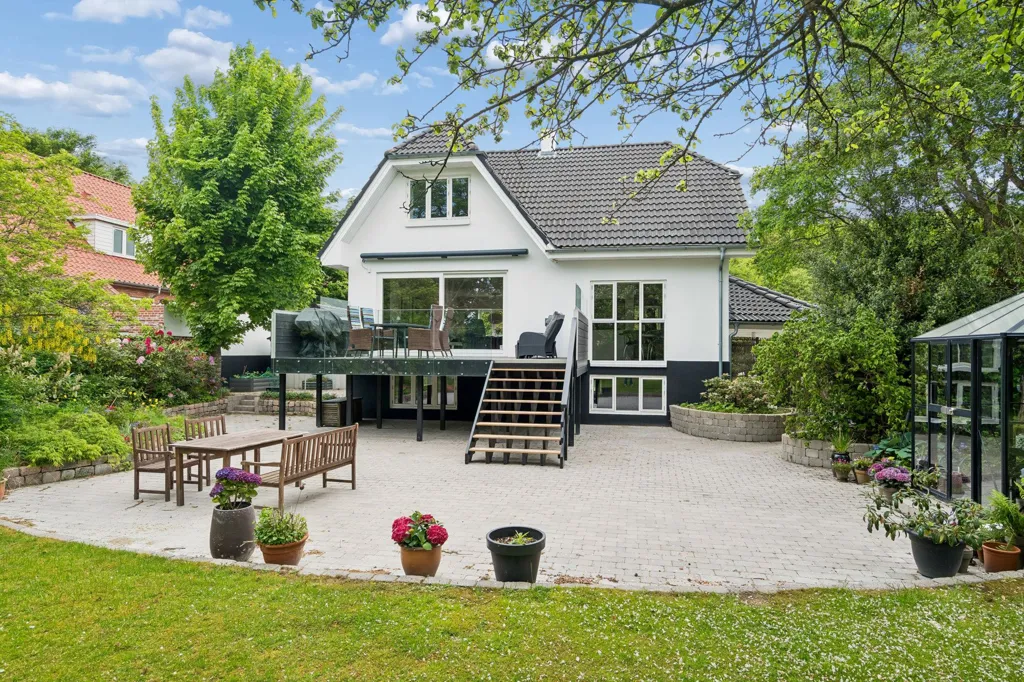 Jardin - 1936 Villa with Garden in Hjørring