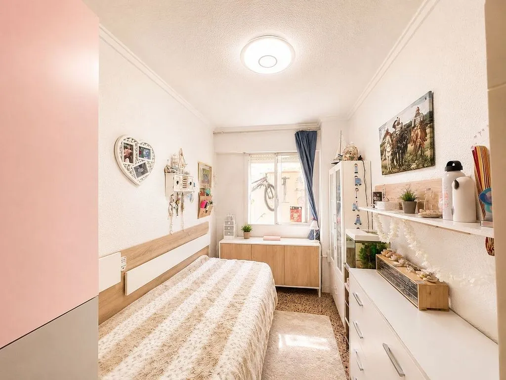 Chambres - Apartment with Ascender in El Pla de Sant Josep