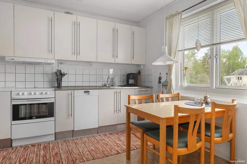 Söögituba - Apartment with Balcony in Grimsås