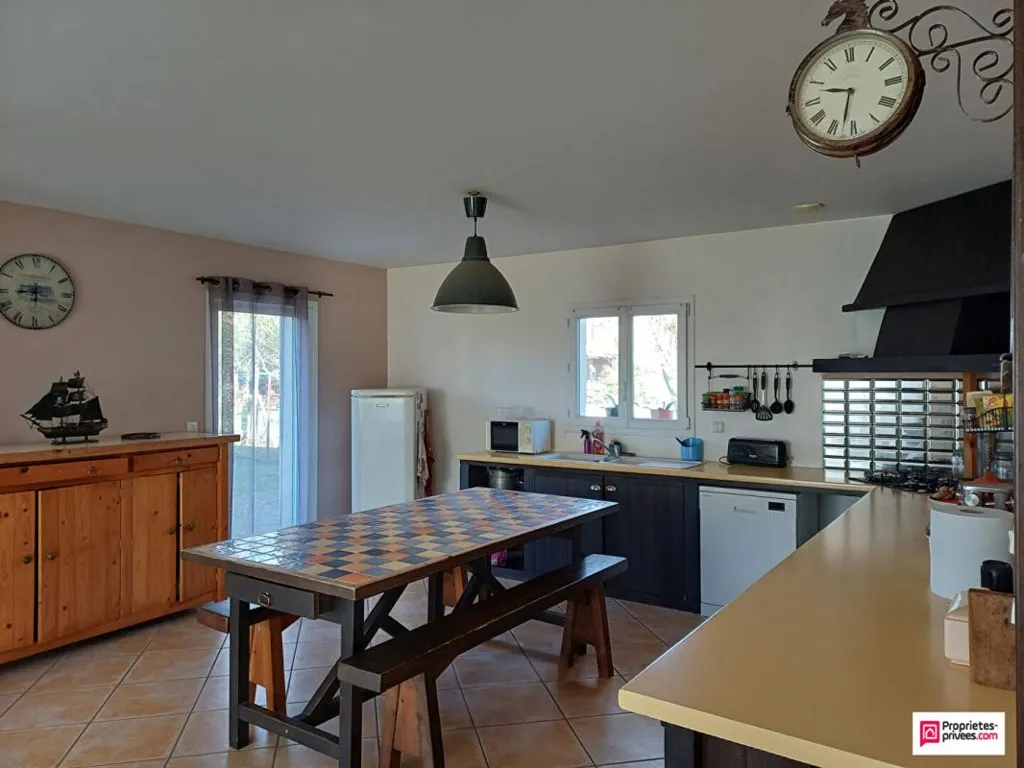Köök - Detached House with Garden in Sansais
