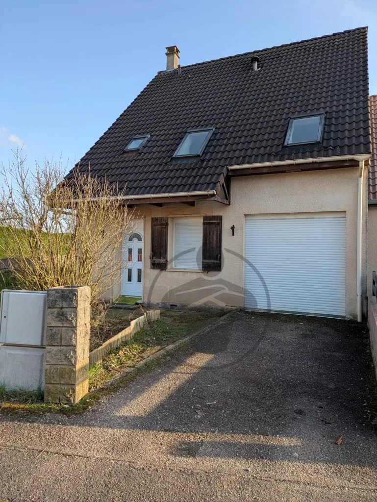 Extérieur - Maison Mitoyenne avec Jardin à Volstroff