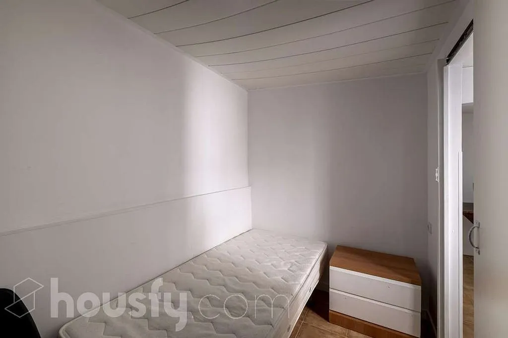 Chambres - Apartment with Terrace in Ca n'Anglada, Terrassa
