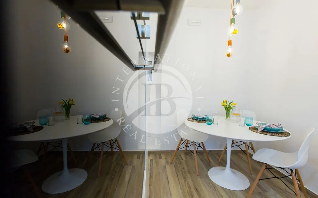 Esszimmer - Luxury Apartment with Terrace in San Gimignano