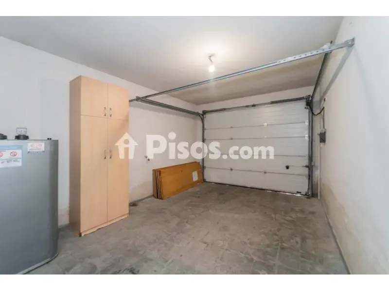 Garage - Pareded House with Garden in Magán