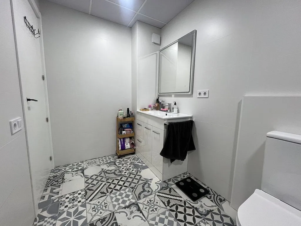 Salles de bain - Apartment with Terrace and Parking in Reus