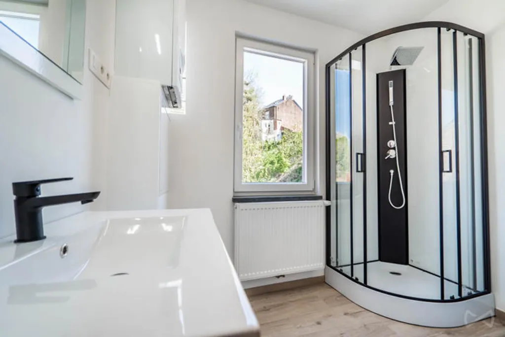 Salles de bain - Maison avec Jardin et Terrasse dans le Nord