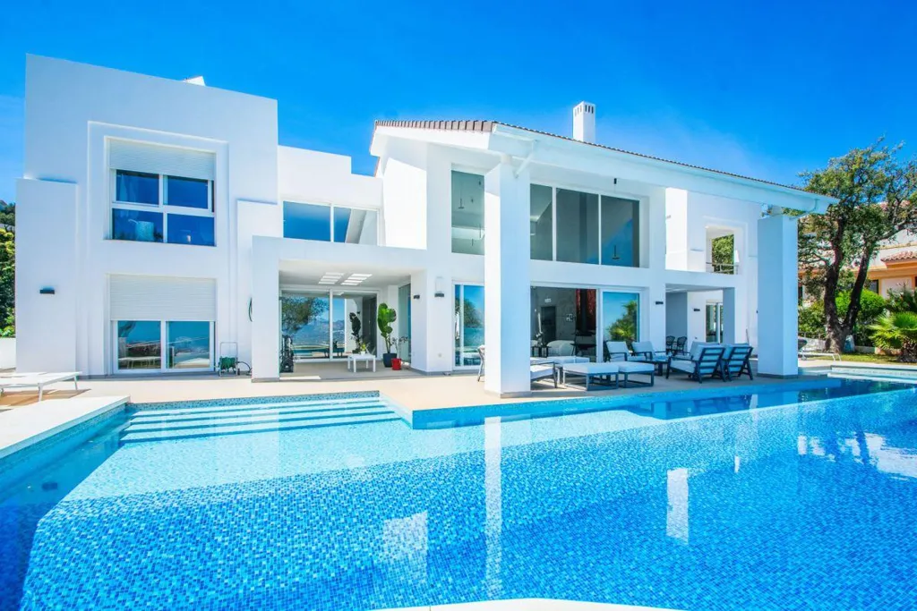 Bassein - Luxurious Villa with Mountain Views in Ojén