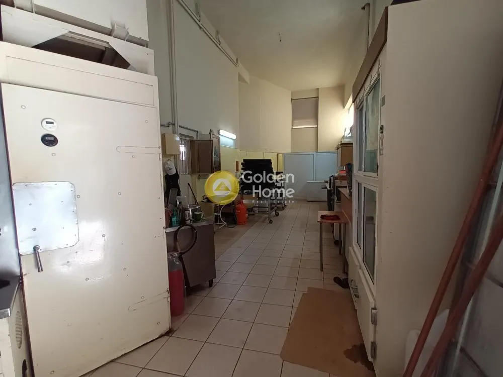 Pièces - Renovated Retail Space with Garden in Vyronas