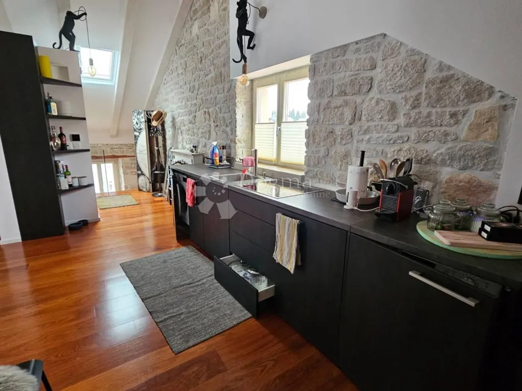 Köök - Apartment with Sea View in Rovinj Centre