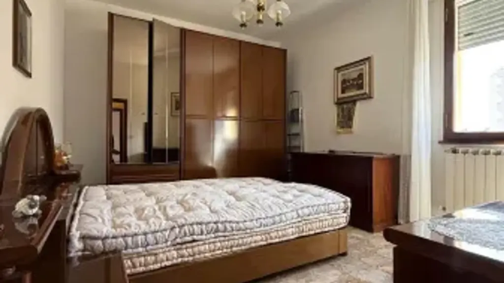 Chambres - Apartment with Balcony in Rometta, Sassuolo