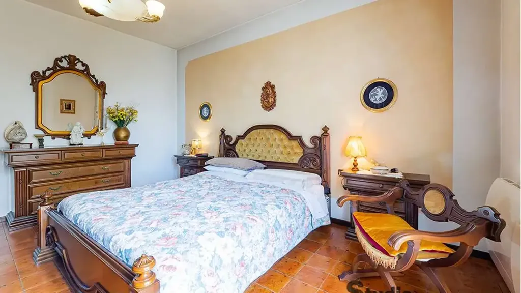 Chambres - Luxury Villa with Panoramic View in Ello