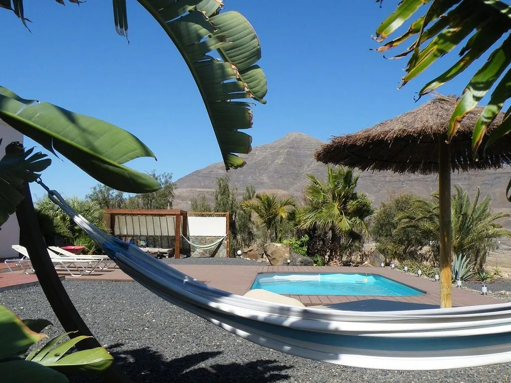 Bassein - Chalet with Pool in Tuineje