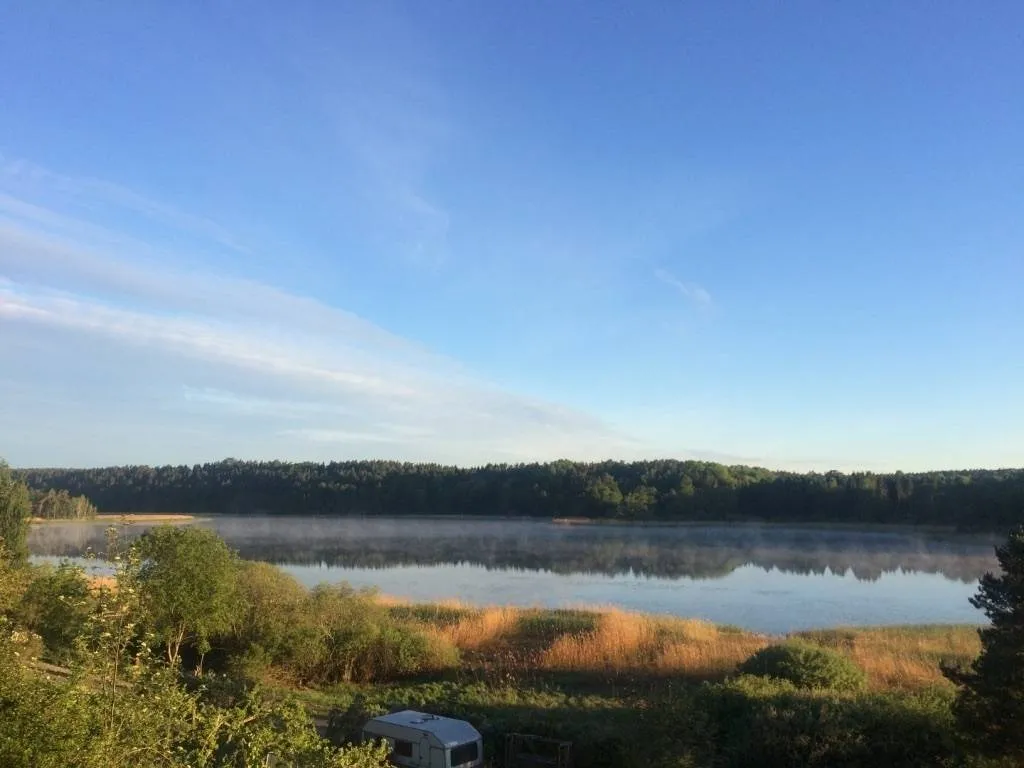 Jardin - Renovated Cottage with Lake View in Nyköping