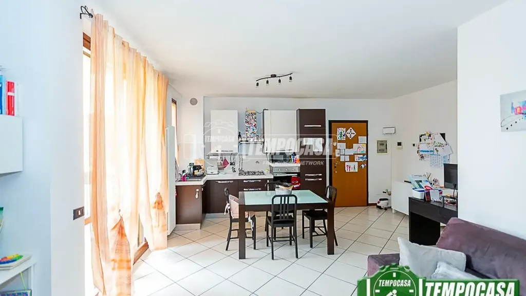 Salle à manger - 3-Bedroom Apartment with Balcony in Spino d'Adda